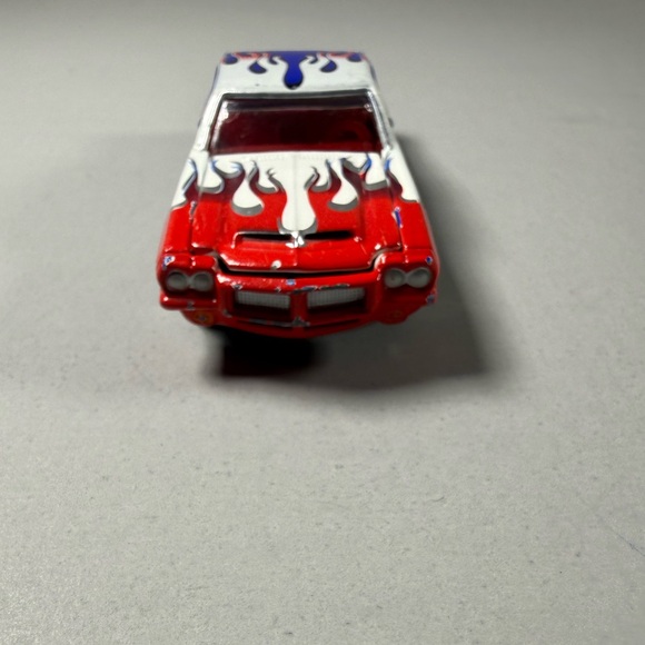 Johnny Lightning JL Collection 1971 Pontiac GTO 455 Red White Blue Die-Cast 1:64 - Picture 4 of 8